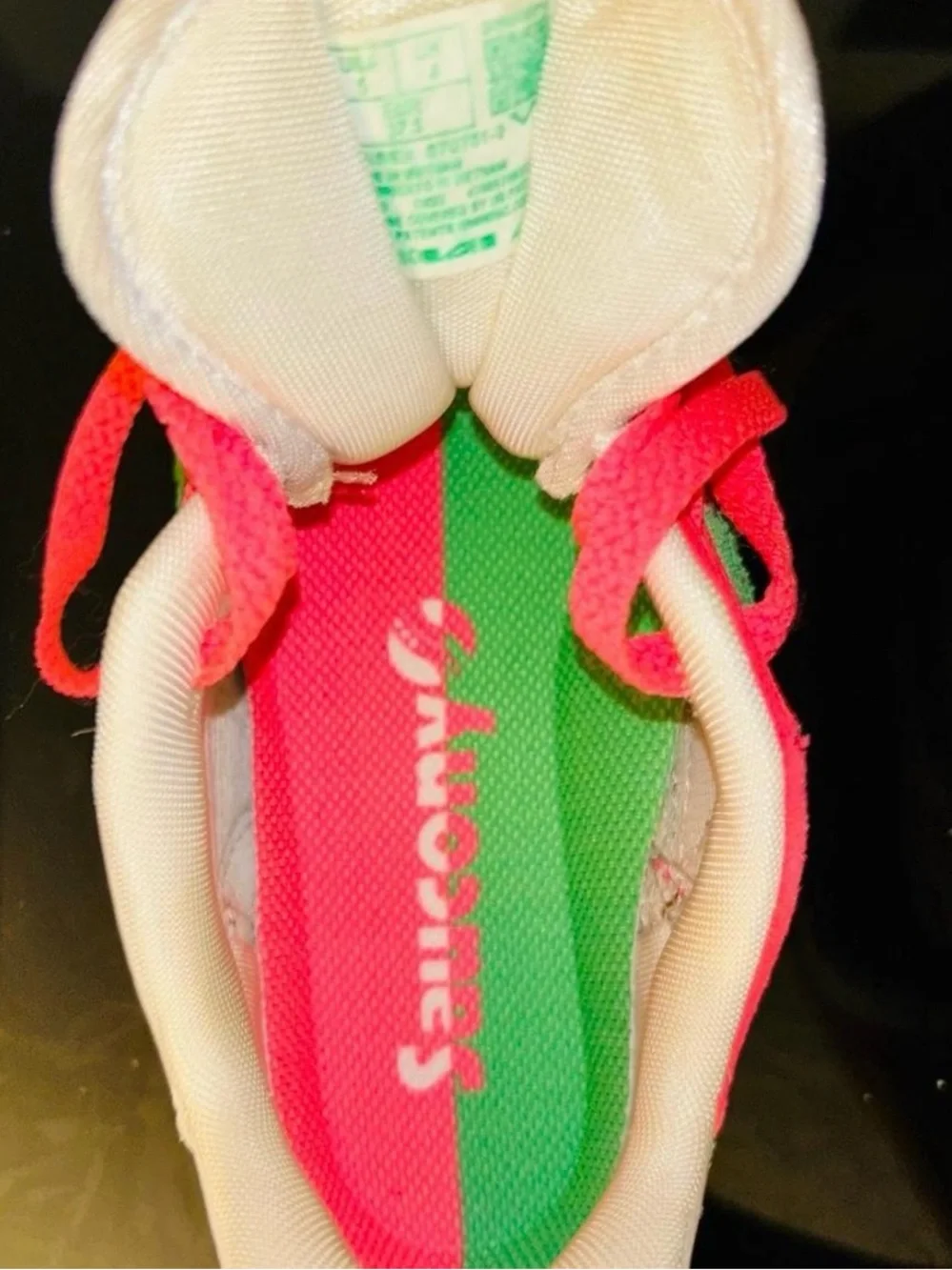 Saucony colorful women’s